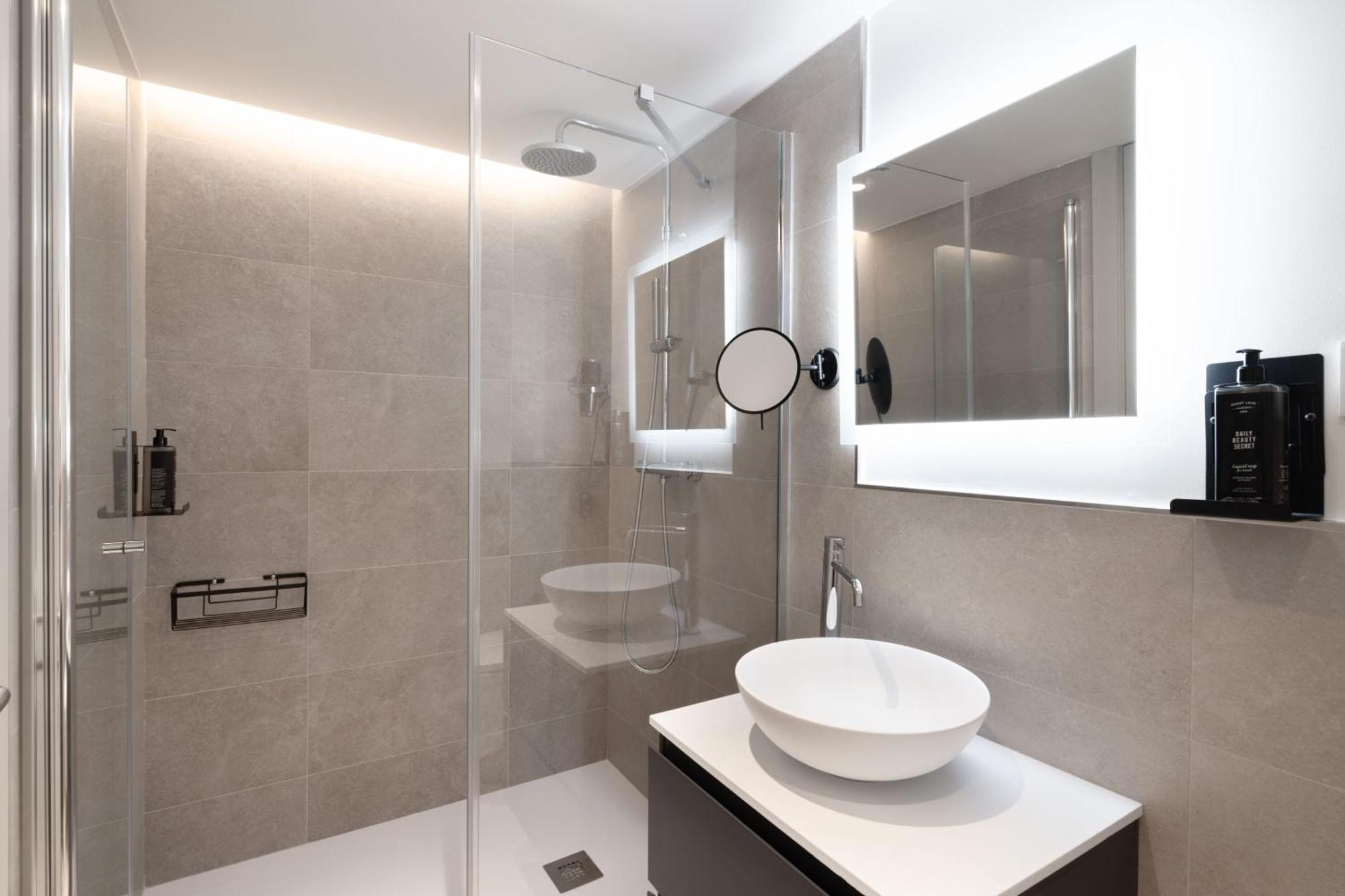 Limehome Calle De Juan Hurtado De Mendoza Appartamento Madrid