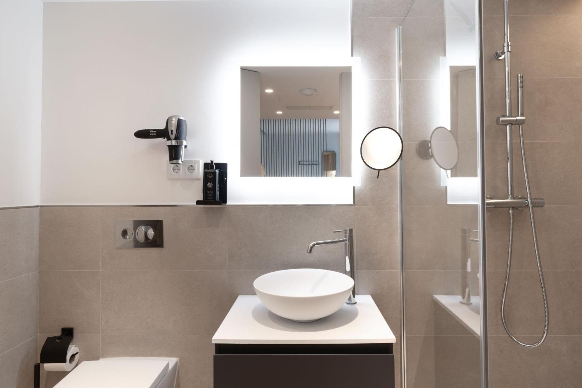 Appartamento Limehome Calle De Juan Hurtado De Mendoza Madrid